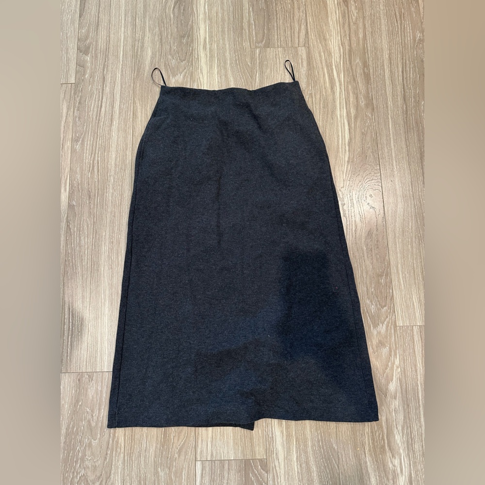 Uniqlo Japan Midi Skirt